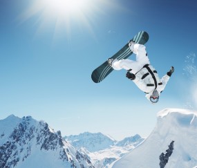 关于milan.com的行业发展分析功能介绍